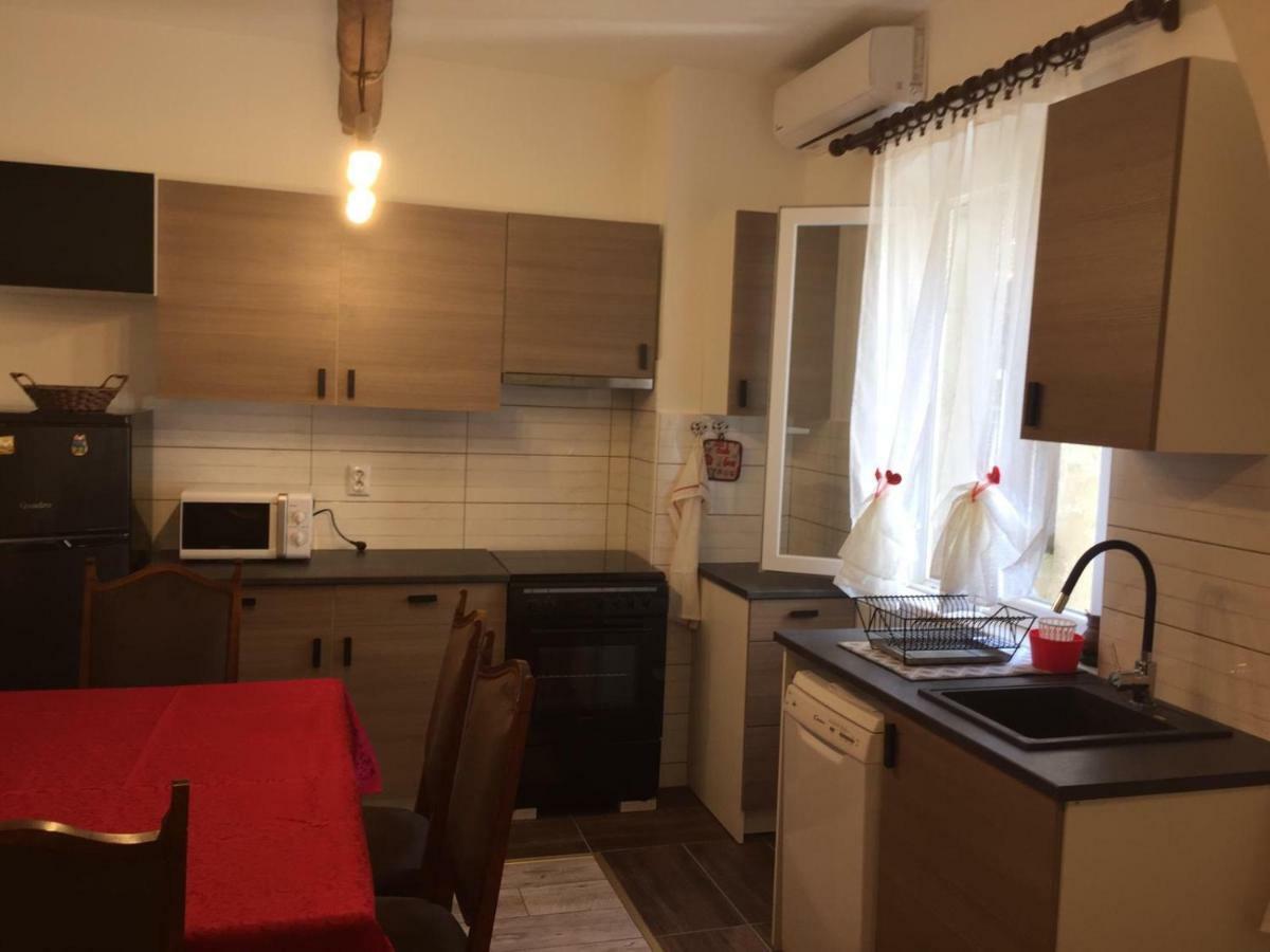 Apartman Licia Rijeka Eksteriør billede