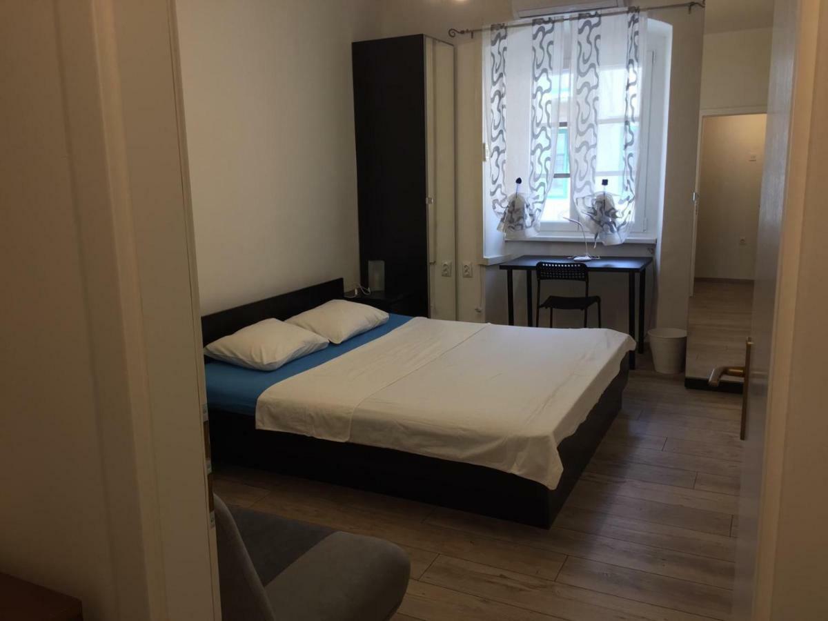 Apartman Licia Rijeka Eksteriør billede