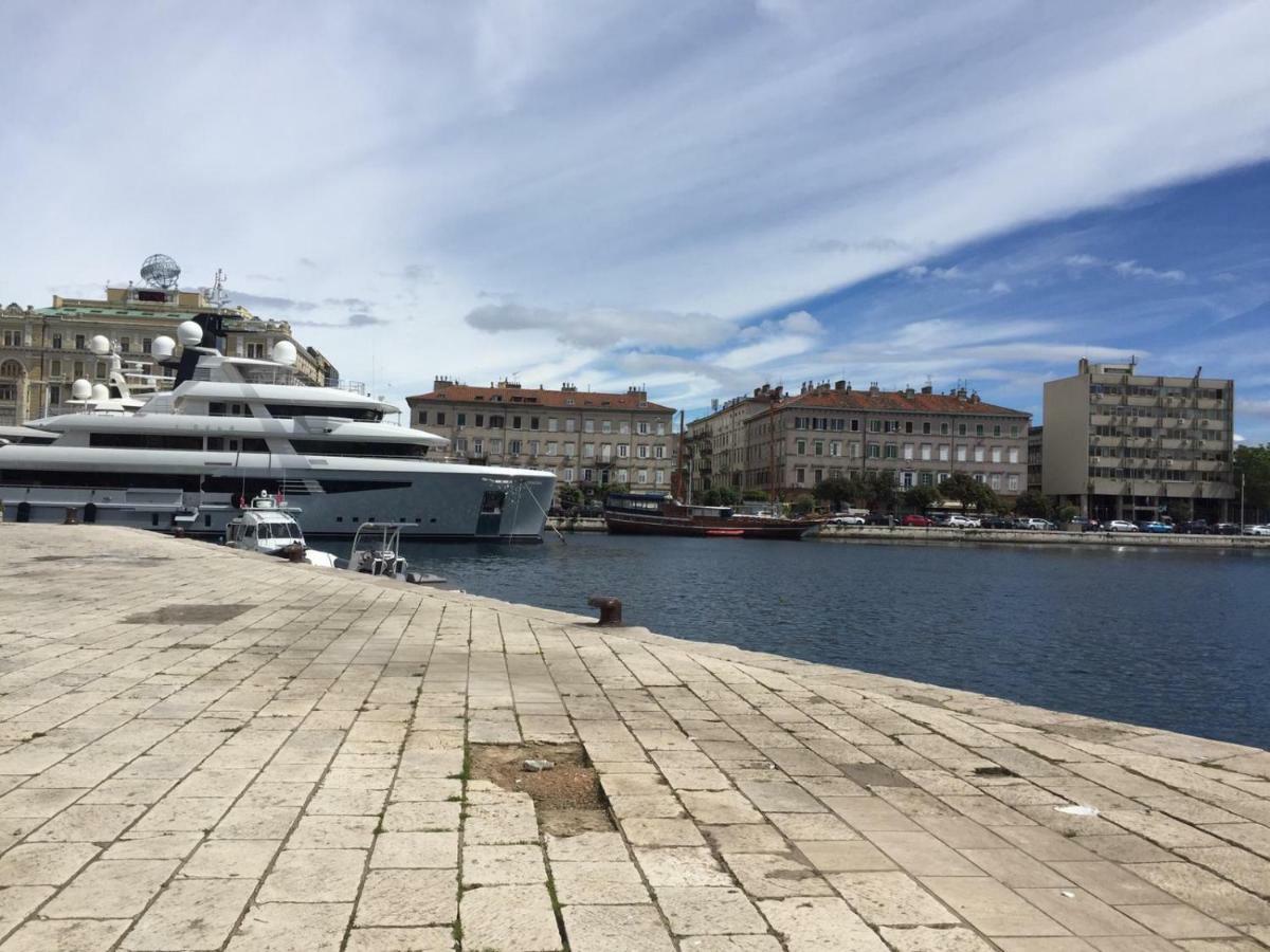 Apartman Licia Rijeka Eksteriør billede
